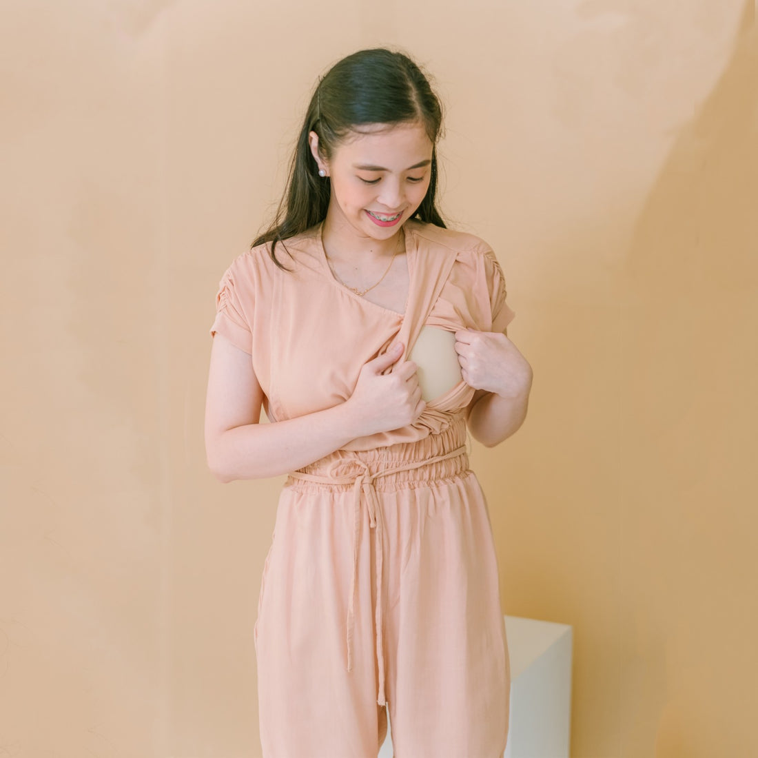 The Importance Of Choosing The Right Type Of Nursing Clothes And Why It Is Vital To Invest In Breastfeeding Wear