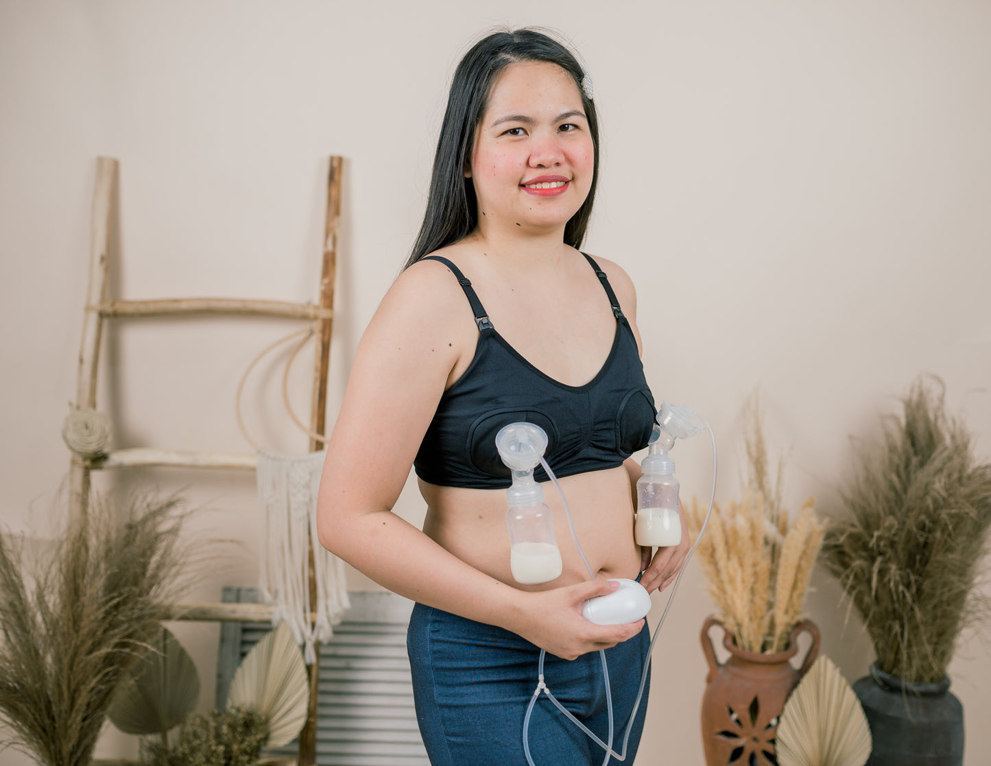 Valianne's Trends Eloise 2-in-1 nurse and pump bra